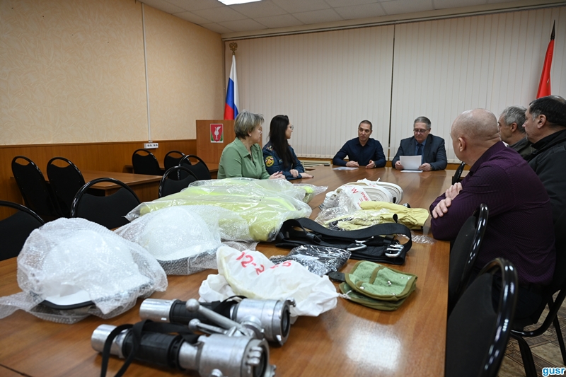 Добровольные пожарные Гусь-Хрустального района получили новое оборудование.